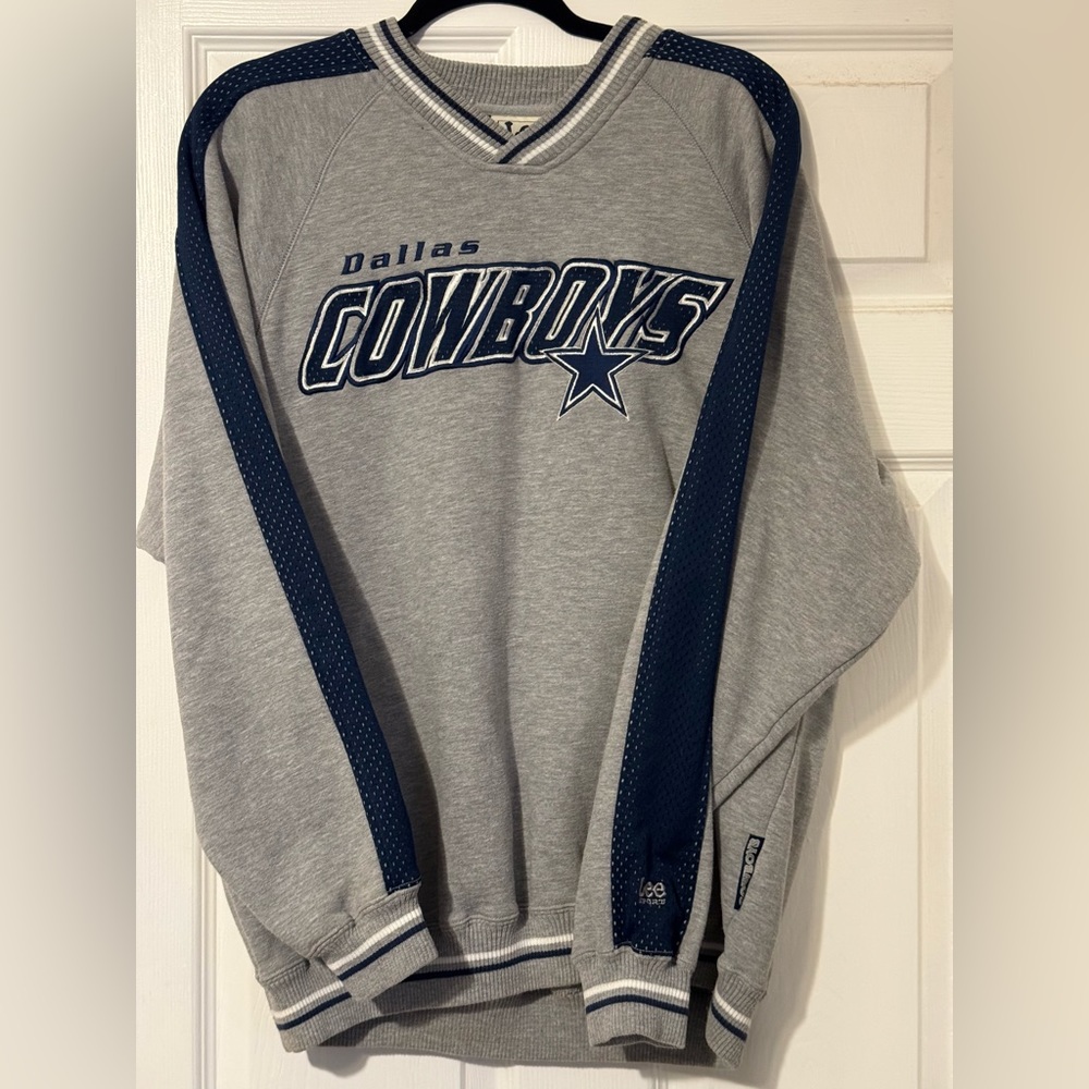 VINTAGE DALLAS COWBOYS SWEATER
